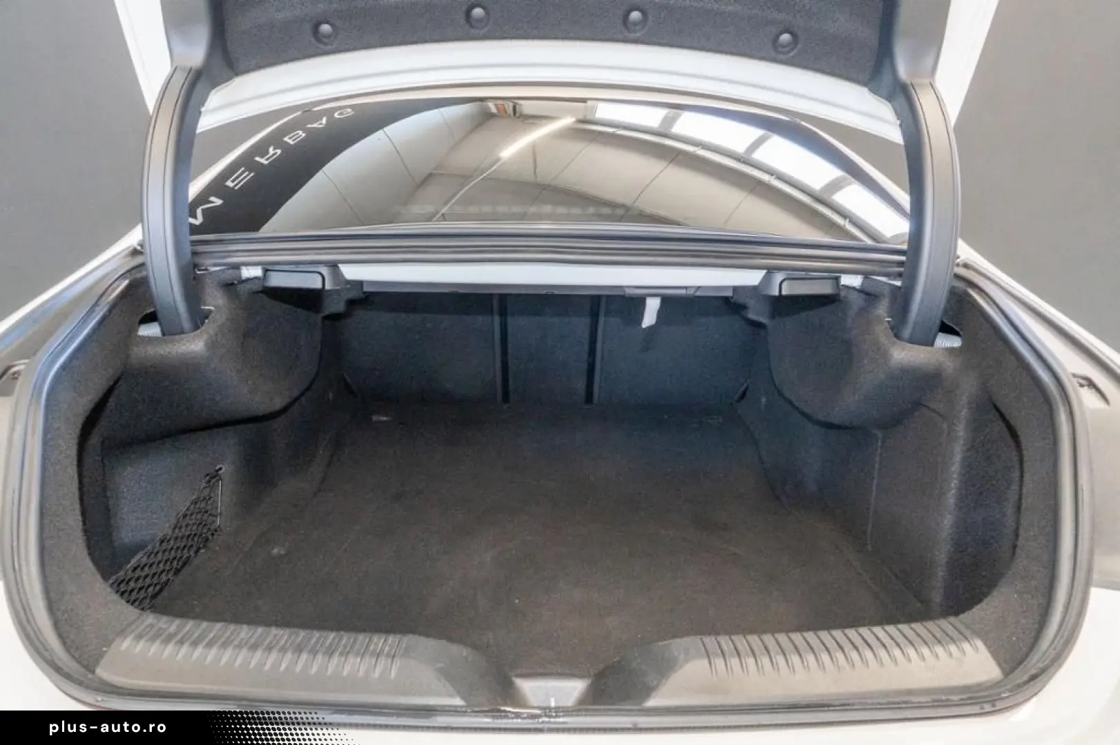MERCEDES-BENZ CLS 400 d 4M  AMG Night Multibeam Distro Burm