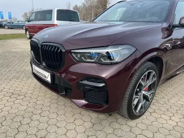 BMW X5 xDrive 45e M Sport Laser AHK Navigation Leder