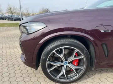 BMW X5 xDrive 45e M Sport Laser AHK Navigation Leder