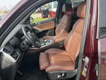 BMW X5 xDrive 45e M Sport Laser AHK Navigation Leder