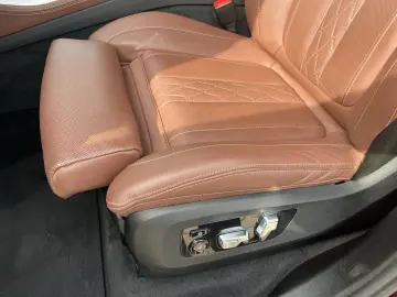 BMW X5 xDrive 45e M Sport Laser AHK Navigation Leder