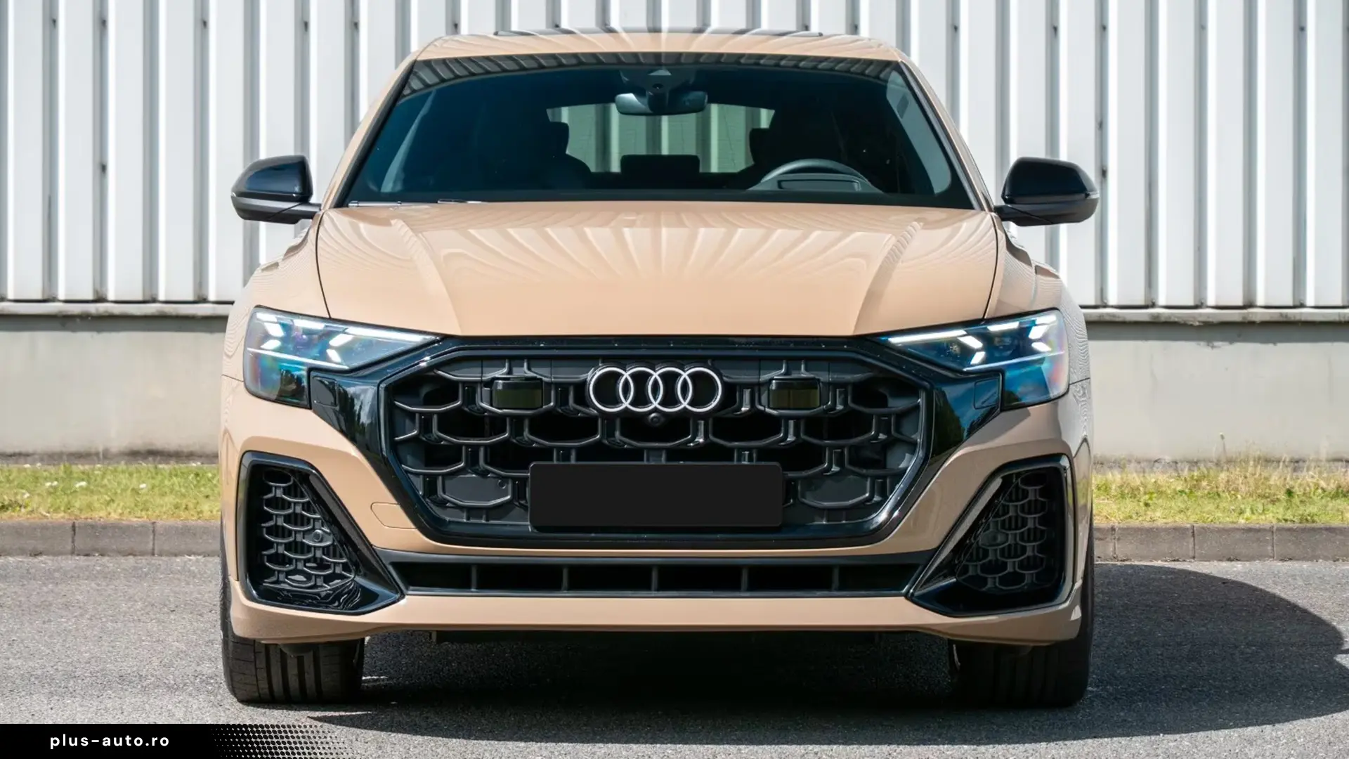 Audi Q8 55 TFSIe Quattro S-Line   Finanțare Leasing
