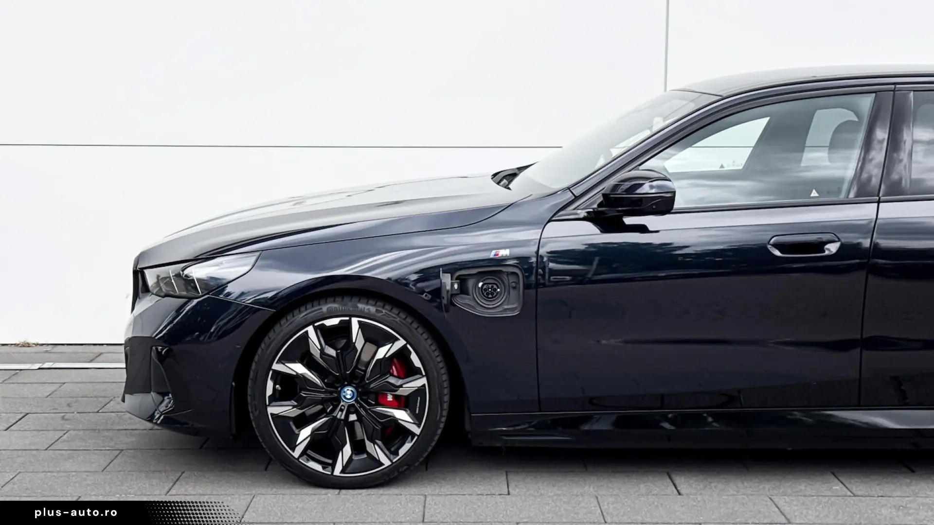 BMW 550e xDrive M Sport Pro Pano