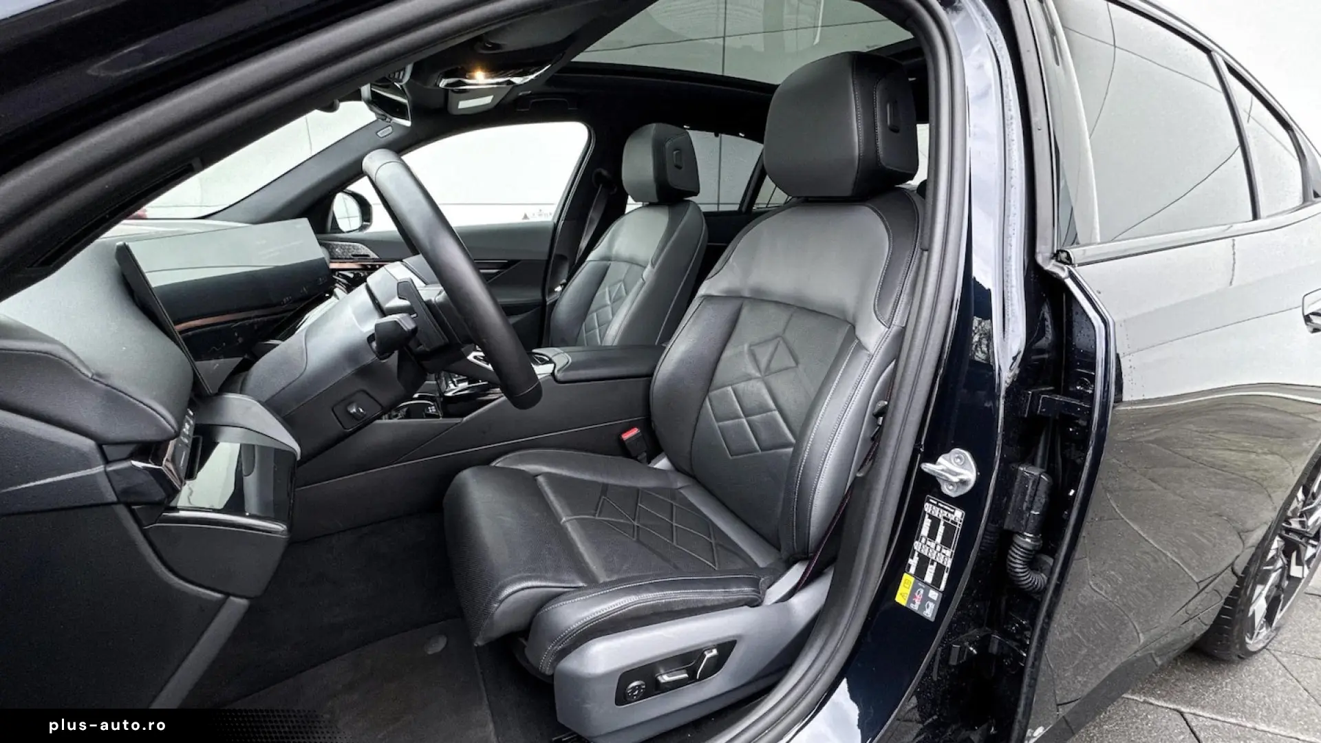 BMW 550e xDrive M Sport Pro Pano