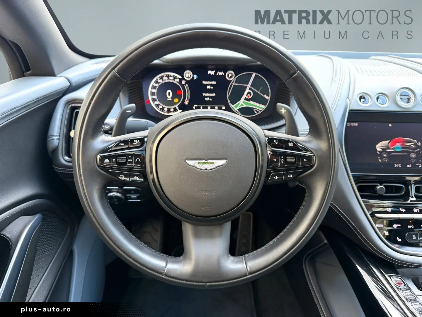 ASTON MARTIN DBX NEWSERVICE Panorama Premium AudioSystem