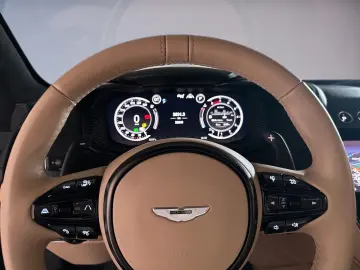 ASTON MARTIN DBX 4.0 V8