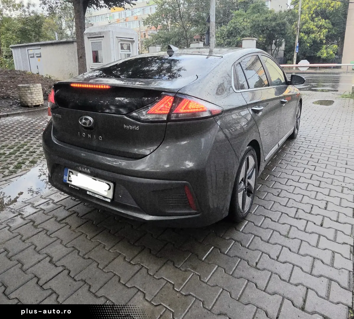 Hyundai IONIQ
