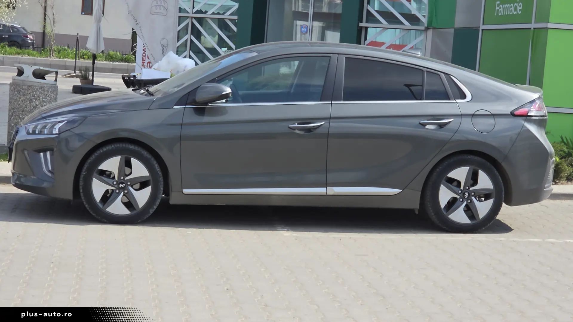 Hyundai IONIQ