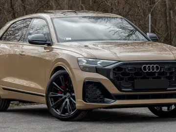 Audi Q8 50 TDI Quattro S-Line   Finanțare Leasing