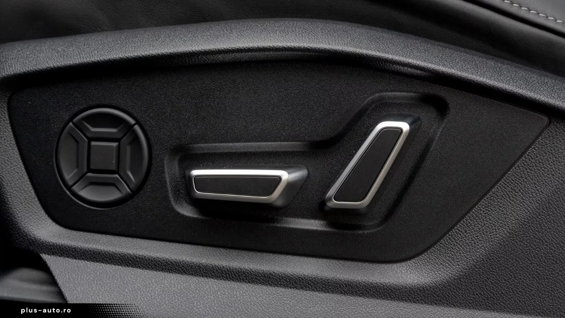 Audi Q8 50 TDI Quattro S-Line   Finanțare Leasing