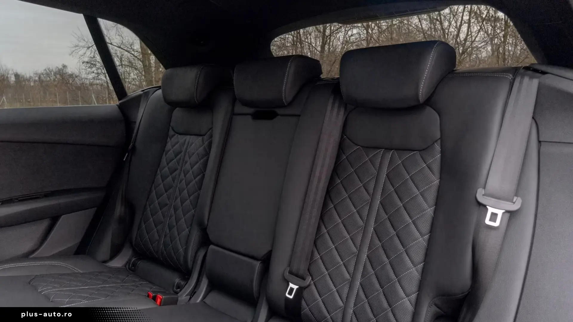 Audi Q8 50 TDI Quattro S-Line   Finanțare Leasing