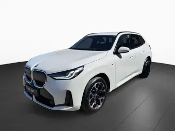 BMW X3 20d xDr MSpo IconicGlow 360 AdaptiveSusp Keyless HUD