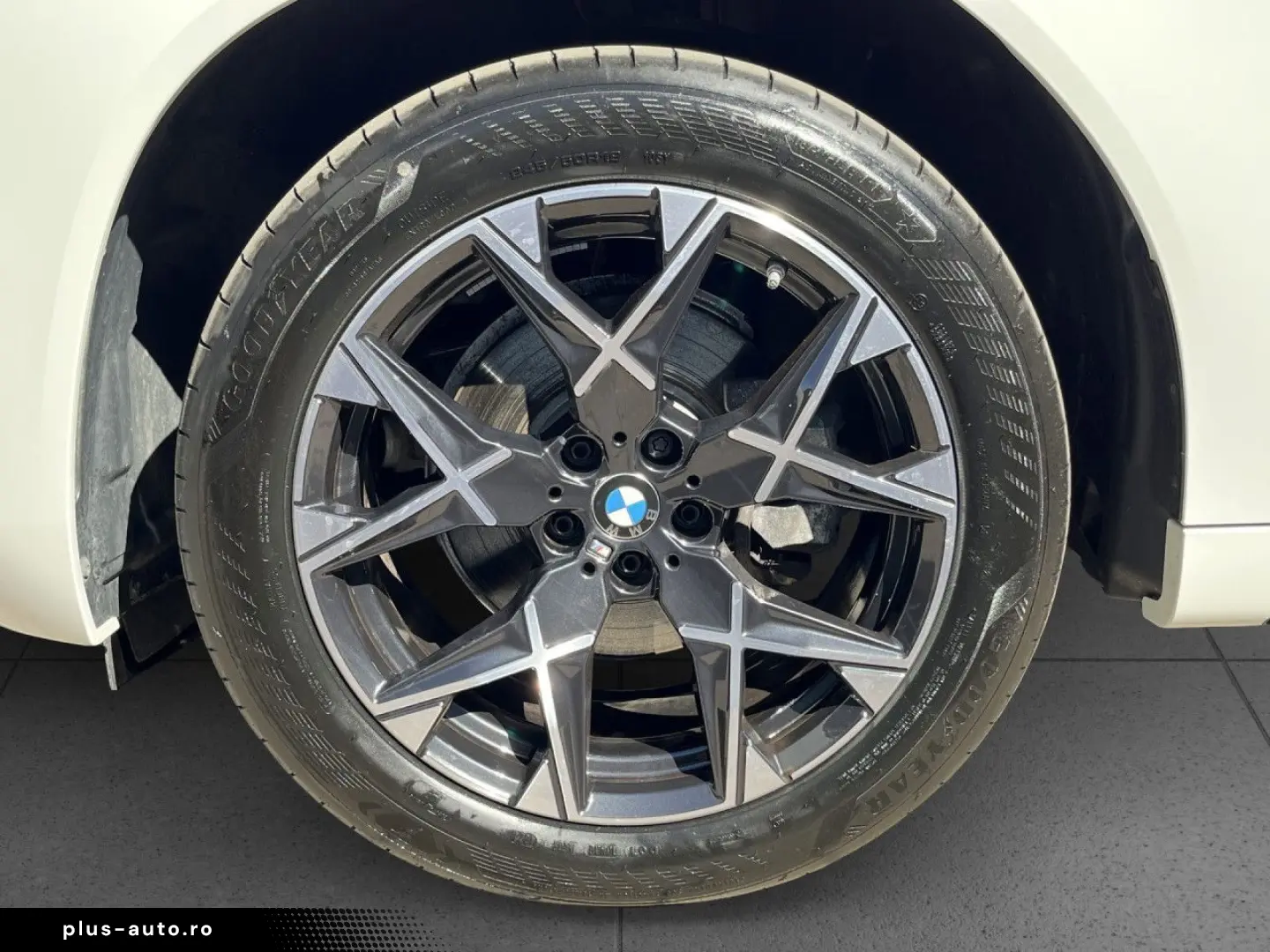 BMW X3 20d xDr MSpo IconicGlow 360 AdaptiveSusp Keyless HUD