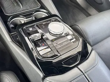 BMW 550e xDrive M-Sport Pro