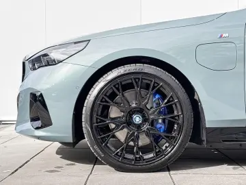BMW 550e xDrive M-Sport Pro