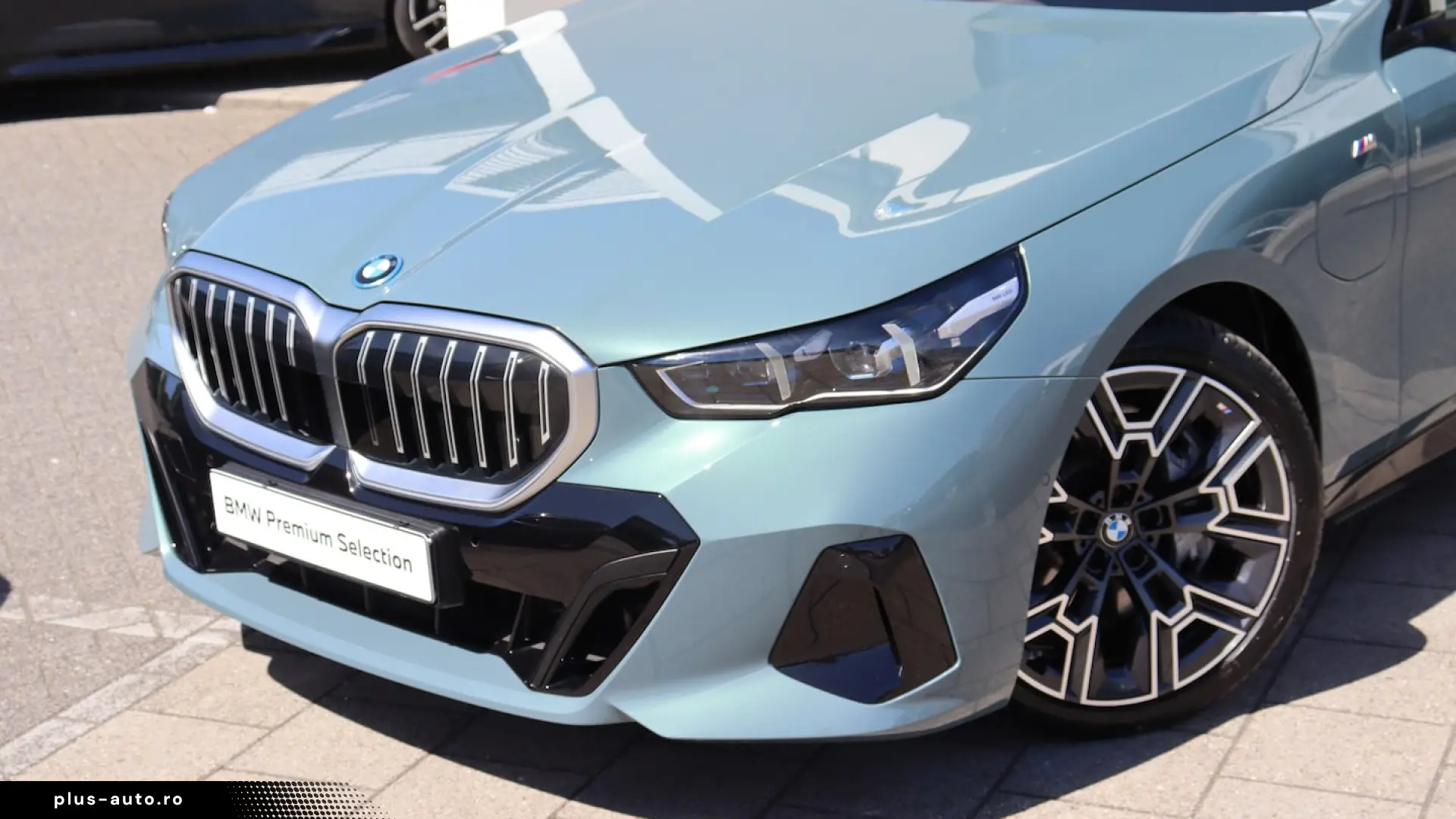 BMW 550e xDrive M Sport Pano