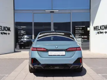 BMW 550e xDrive M Sport Pano