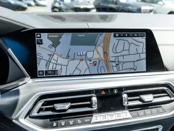 BMW X6 xDr30d MSpo Massage Ventil 360 H&K IconicGlow Merino