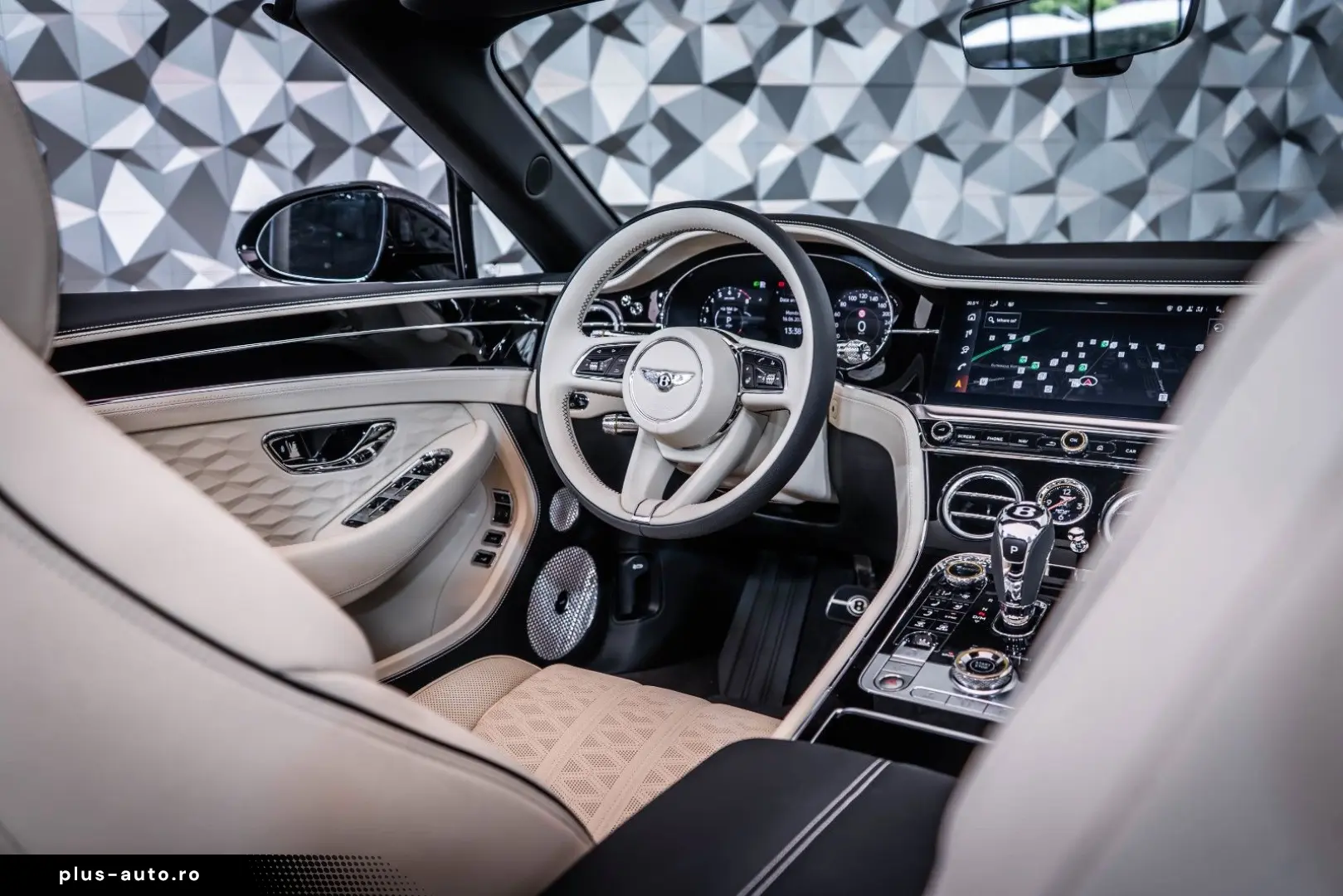 BENTLEY GTC Speed First Edition Black Line  Naim