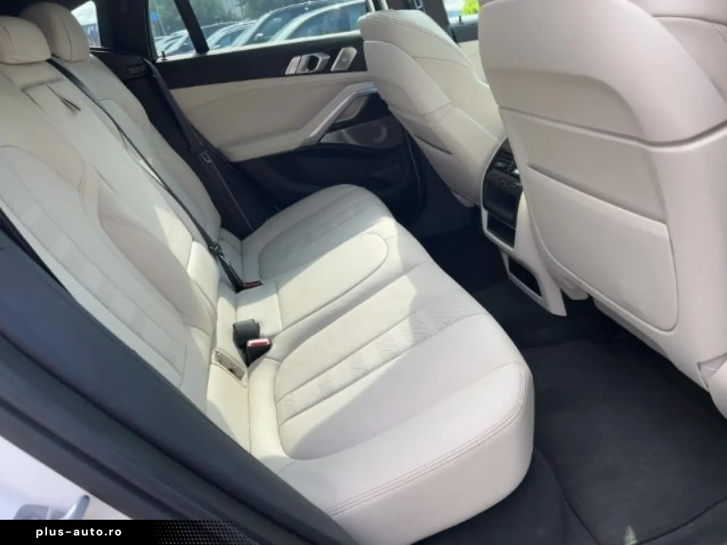 BMW X6 xDr40d MSpo Bowers Massage Ventil 360 IcGlow DispKey