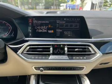 BMW X6 xDr40d MSpo Bowers Massage Ventil 360 IcGlow DispKey