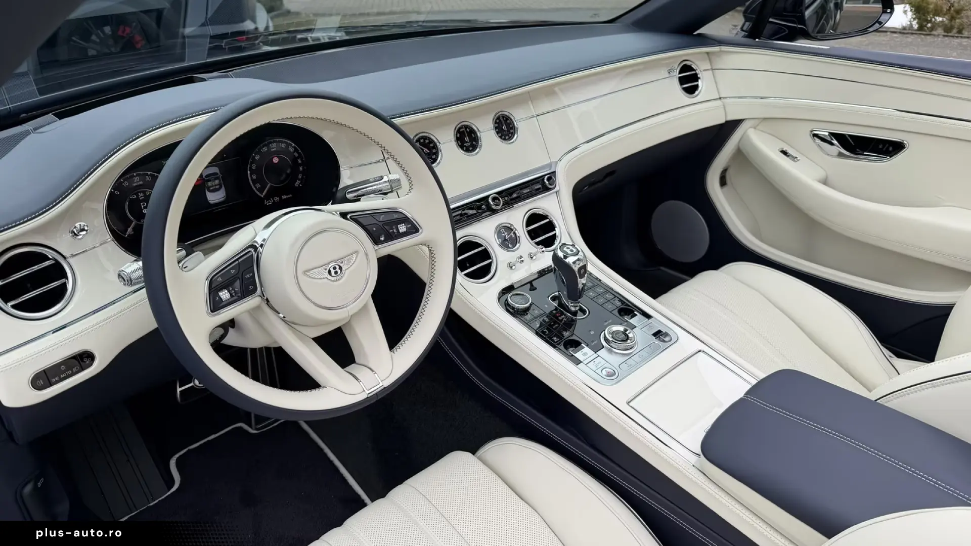 Bentley Continental GTC  Touring Front Seat Rotating