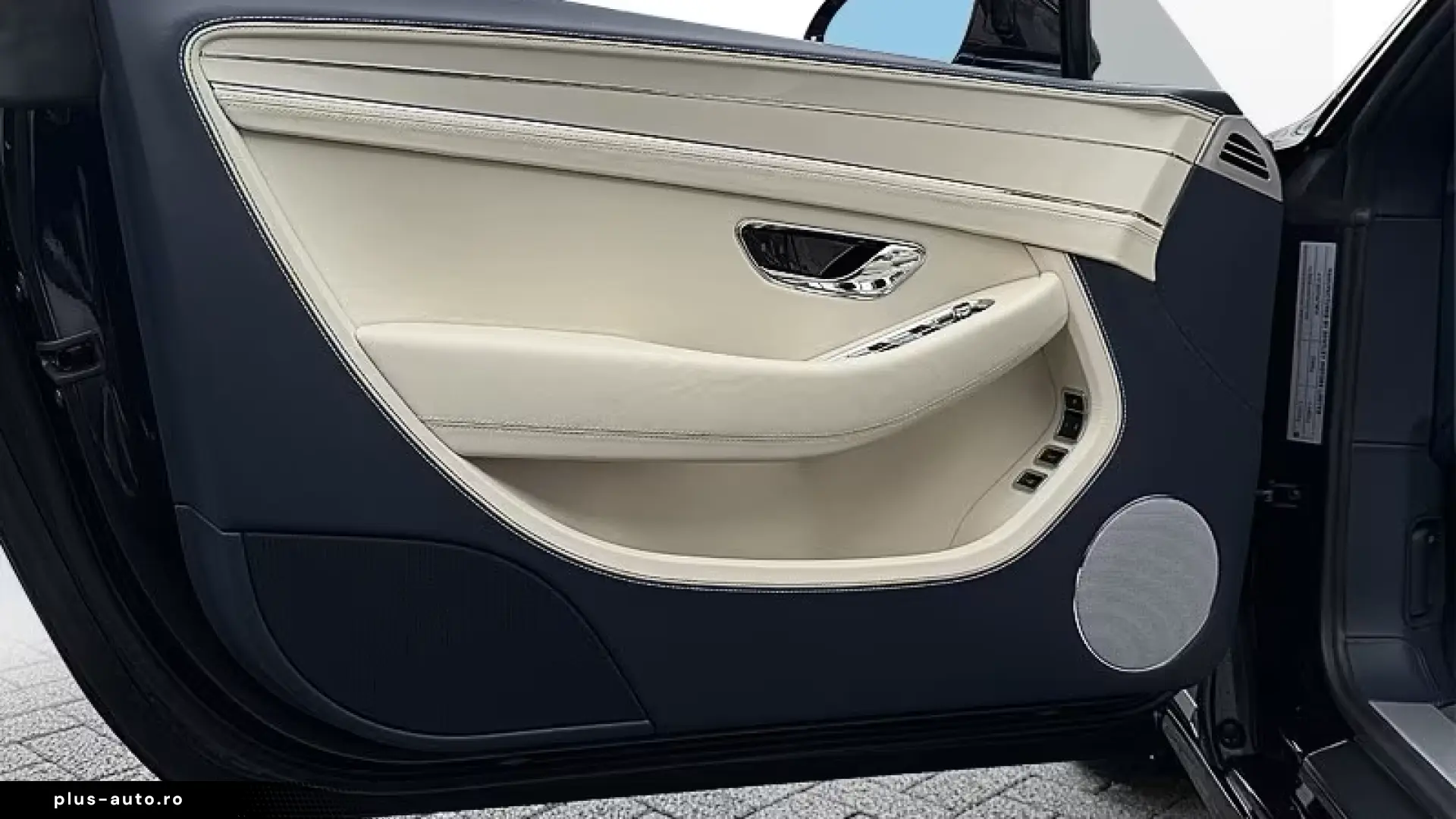 Bentley Continental GTC  Touring Front Seat Rotating
