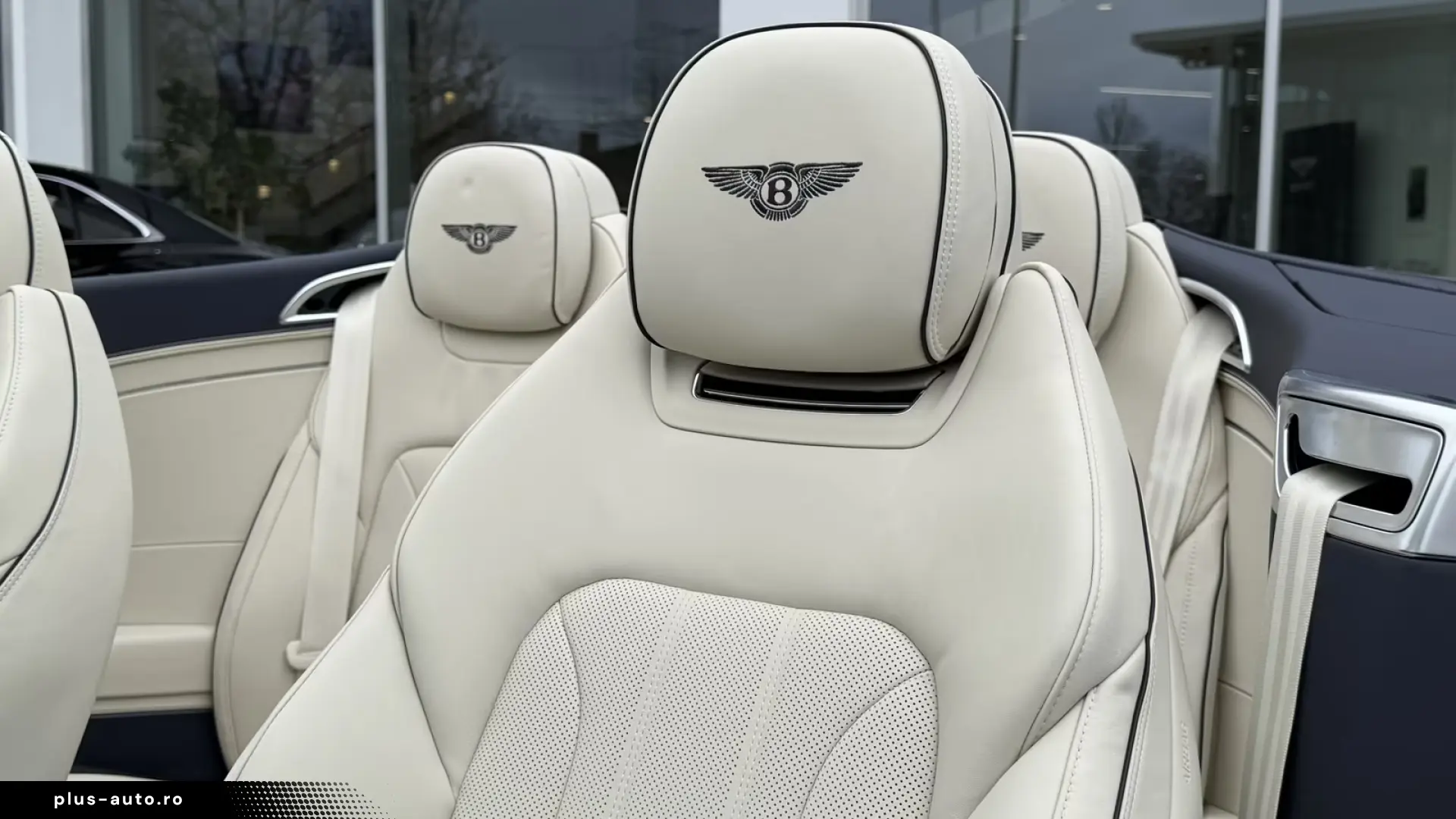 Bentley Continental GTC  Touring Front Seat Rotating