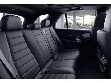 MERCEDES-BENZ GLE 300 d 4MATIC AMG Pano