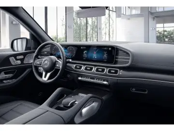 MERCEDES-BENZ GLE 300 d 4MATIC AMG Pano