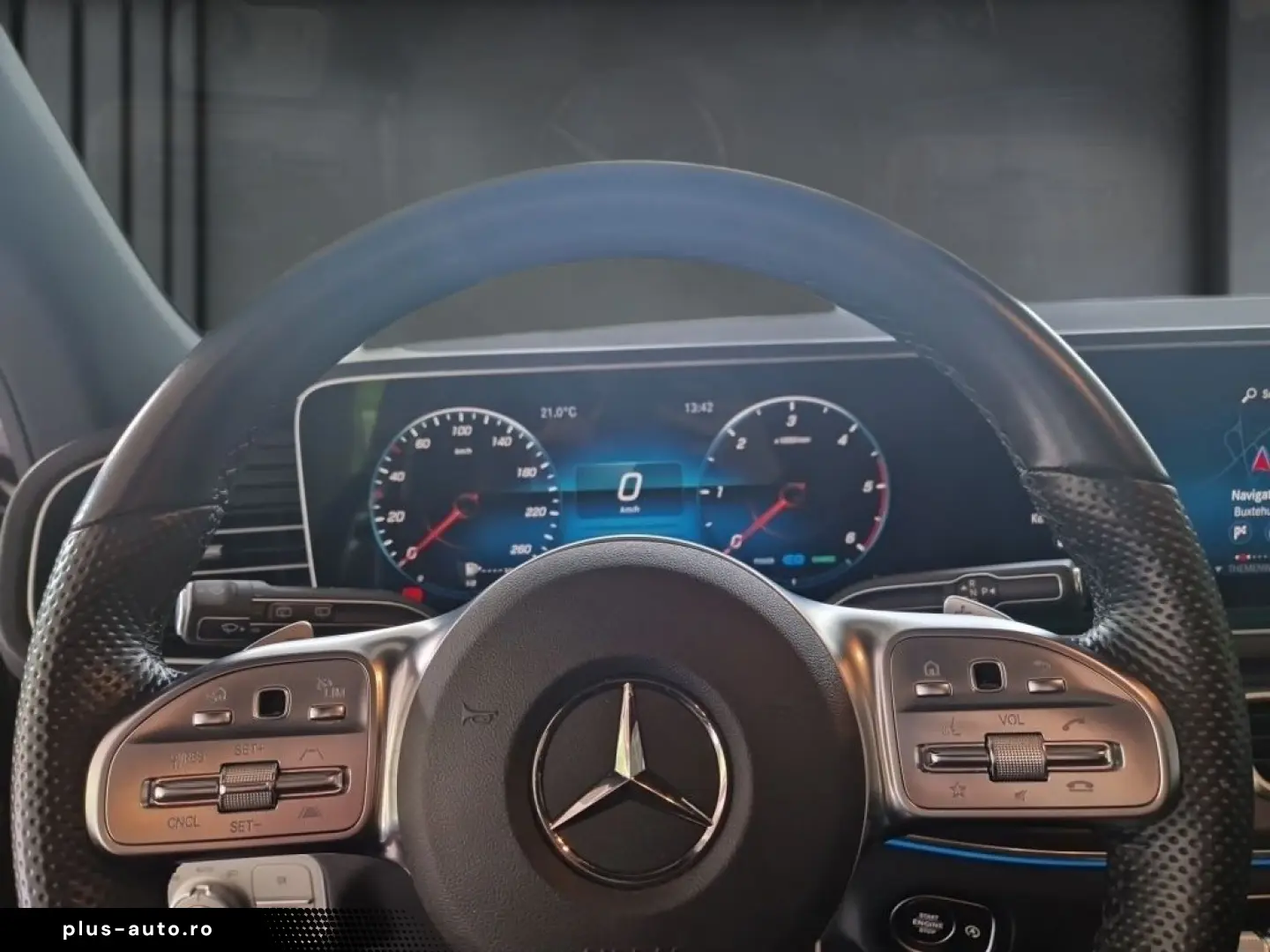 MERCEDES-BENZ GLE 300 d 4M AMG AIRMATIC