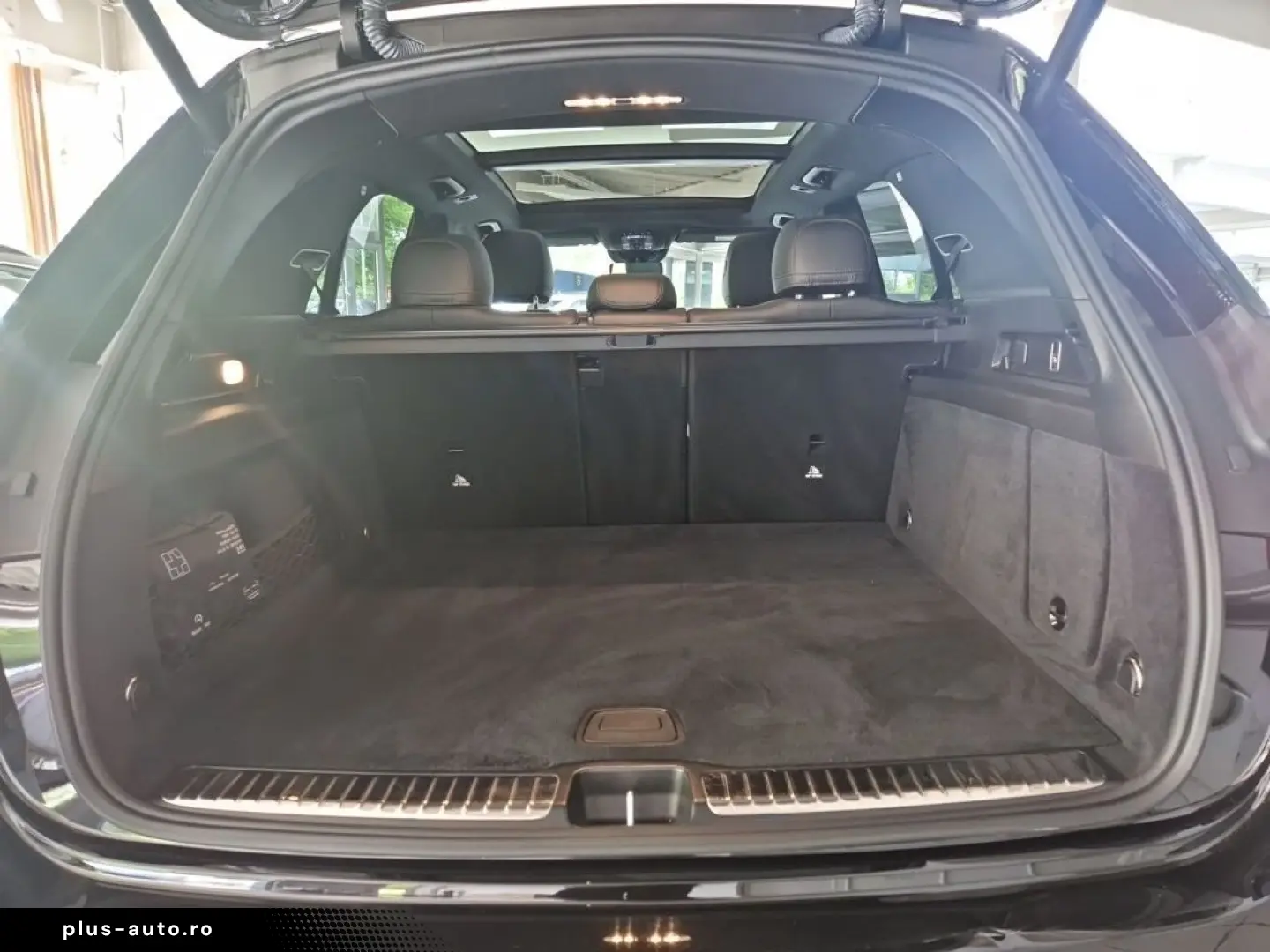 MERCEDES-BENZ GLE 300 d 4M AMG AIRMATIC