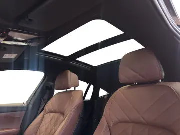 BMW X6 xDr30d MSport SkyLounge Massage Ventil SoftClose 360