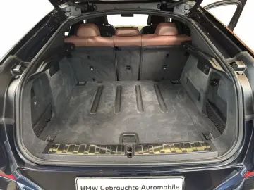 BMW X6 xDr30d MSport SkyLounge Massage Ventil SoftClose 360