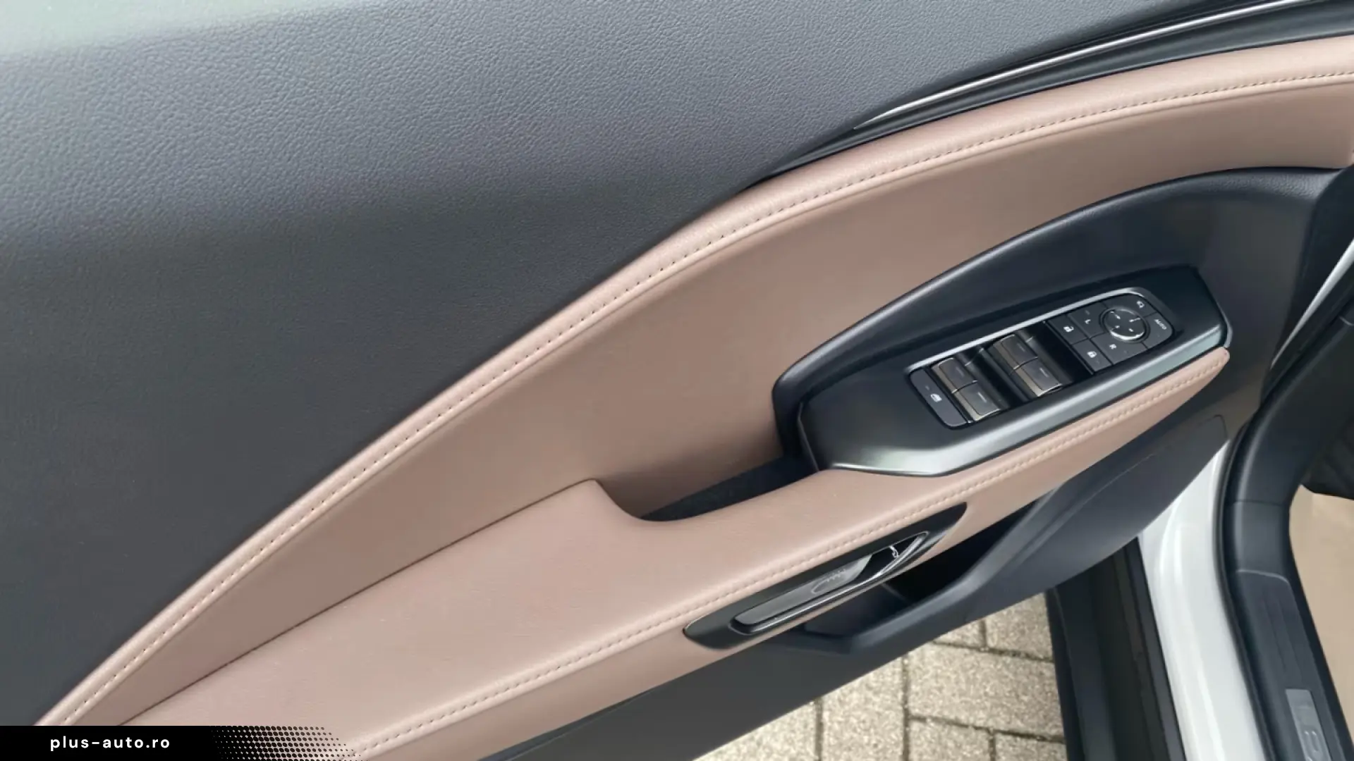 Lexus LBX ELEGANT rear view camera   Sitzh. Navi
