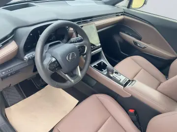 Lexus LBX ELEGANT rear view camera   Sitzh. Navi