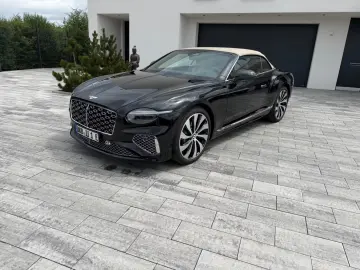 Bentley Continental GTC V8 Hybrid Mulliner Optik