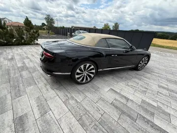Bentley Continental GTC V8 Hybrid Mulliner Optik