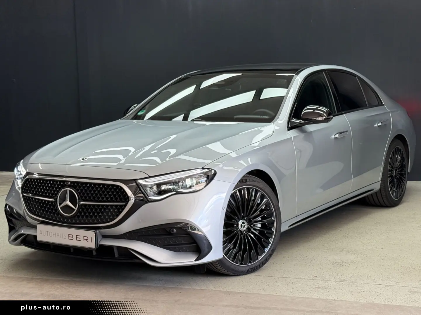 MERCEDES-BENZ E 220 d AMG  Pano  Night-Paket Burmester