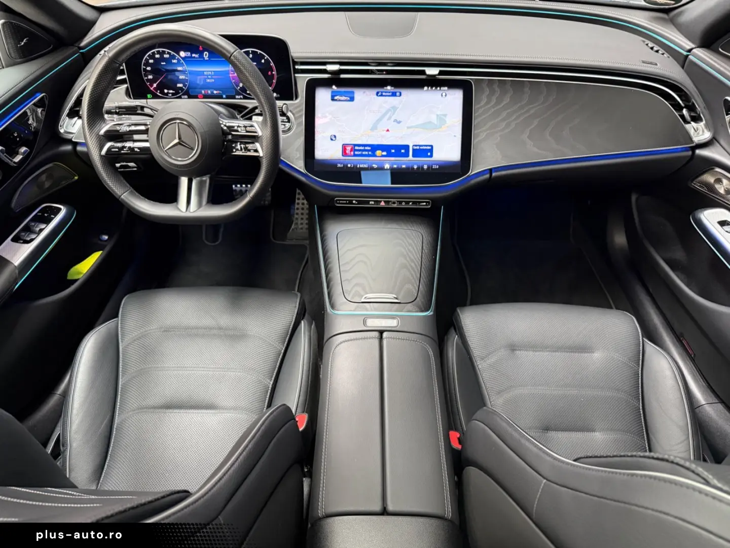 MERCEDES-BENZ E 220 d AMG  Pano  Night-Paket Burmester
