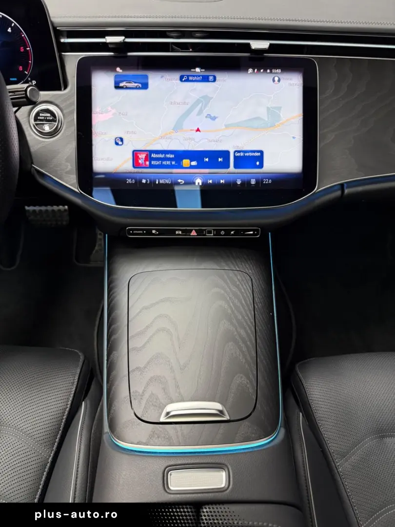 MERCEDES-BENZ E 220 d AMG  Pano  Night-Paket Burmester