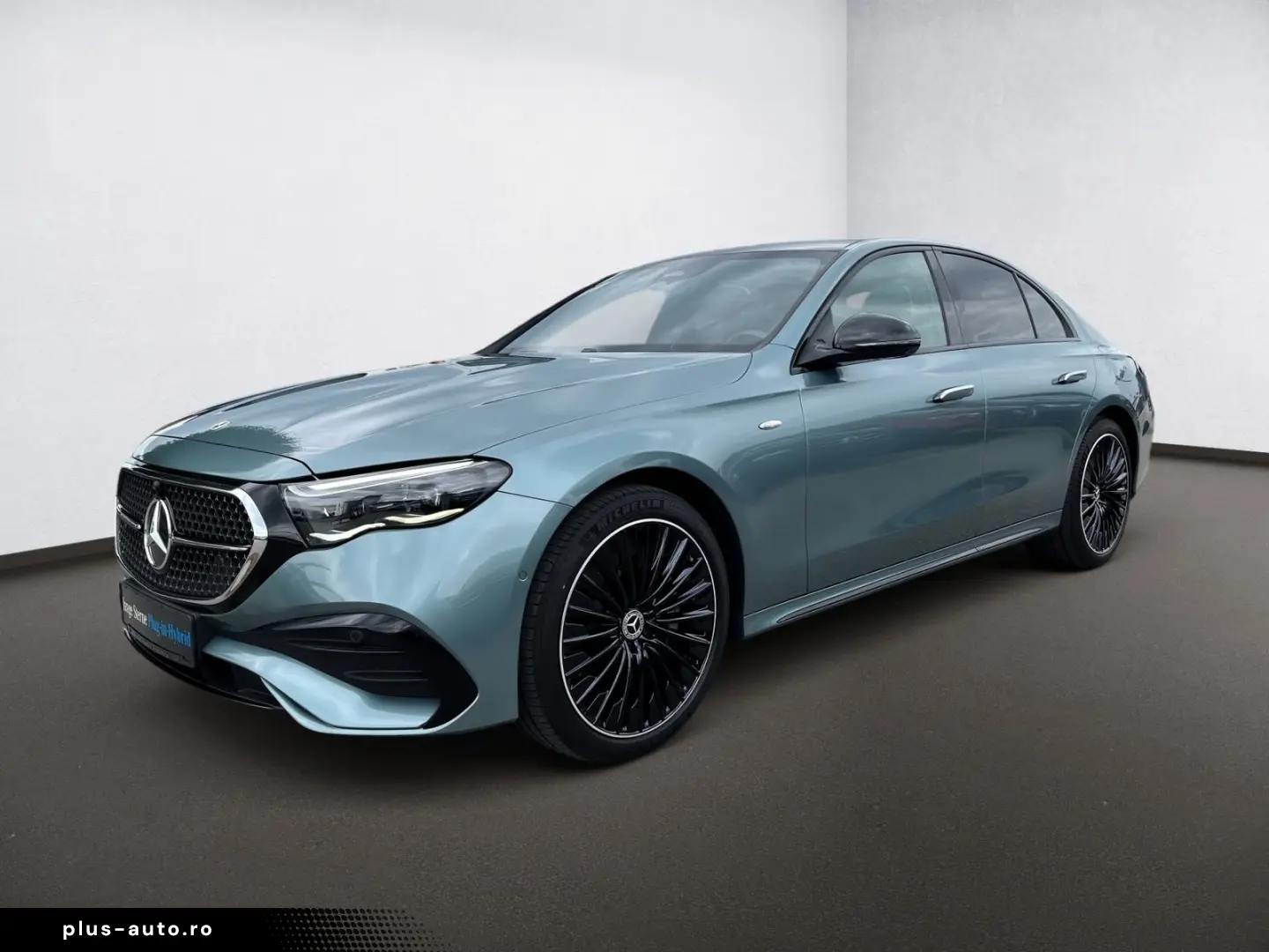 MERCEDES-BENZ E 300 e AMG-Adv  Night Pano Leder 20