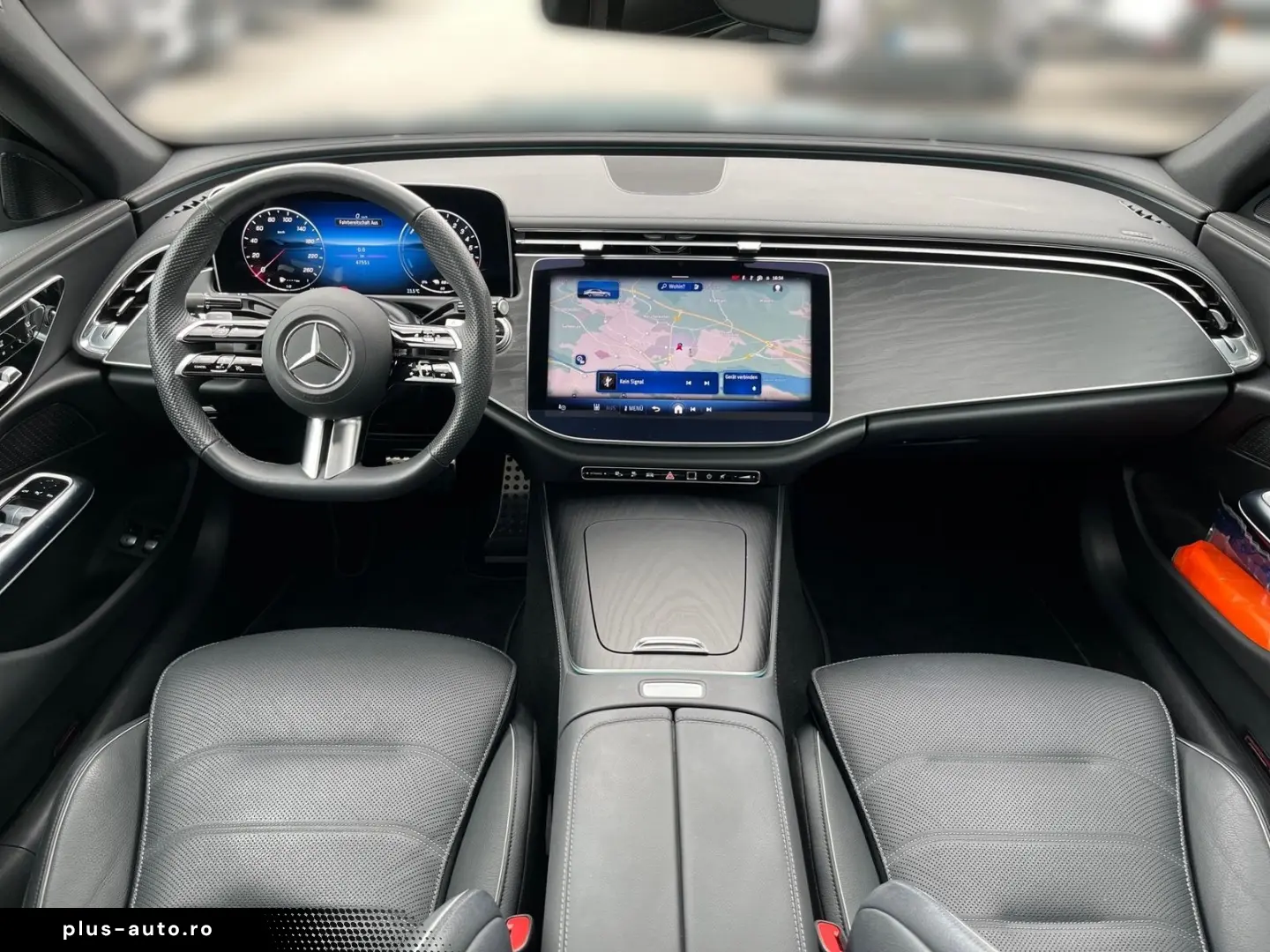MERCEDES-BENZ E 300 e AMG-Adv  Night Pano Leder 20