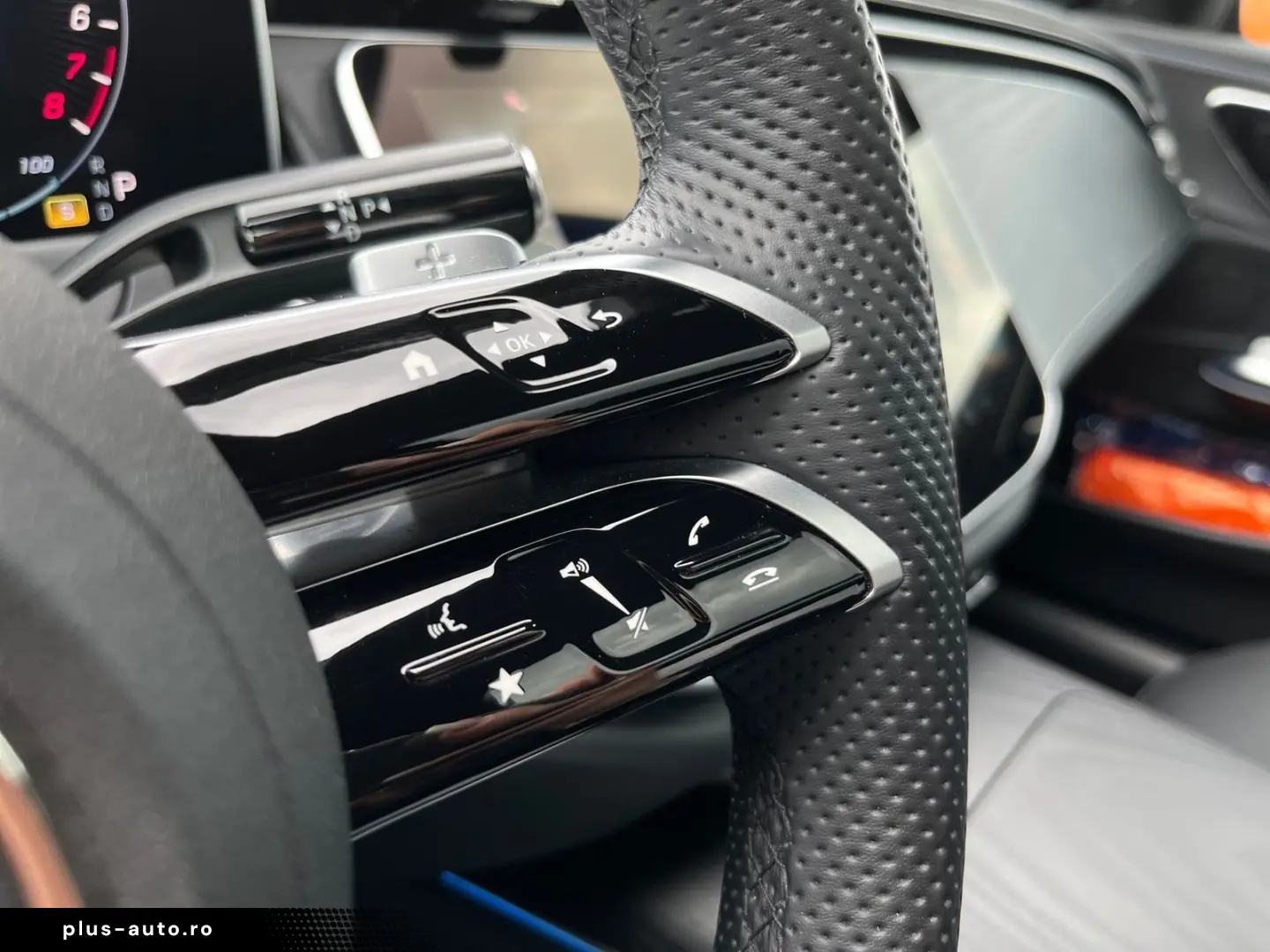 MERCEDES-BENZ E 300 e AMG-Adv  Night Pano Leder 20