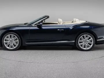 Bentley Continental GTC V8 Hybrid   Head-Up Display