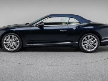 Bentley Continental GTC V8 Hybrid   Head-Up Display