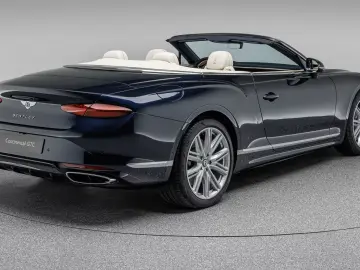 Bentley Continental GTC V8 Hybrid   Head-Up Display