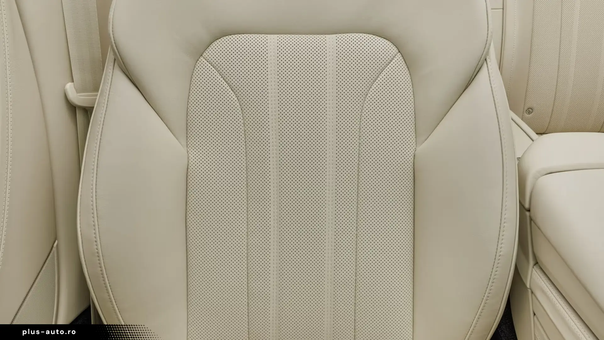 Bentley Continental GTC V8 Hybrid   Head-Up Display