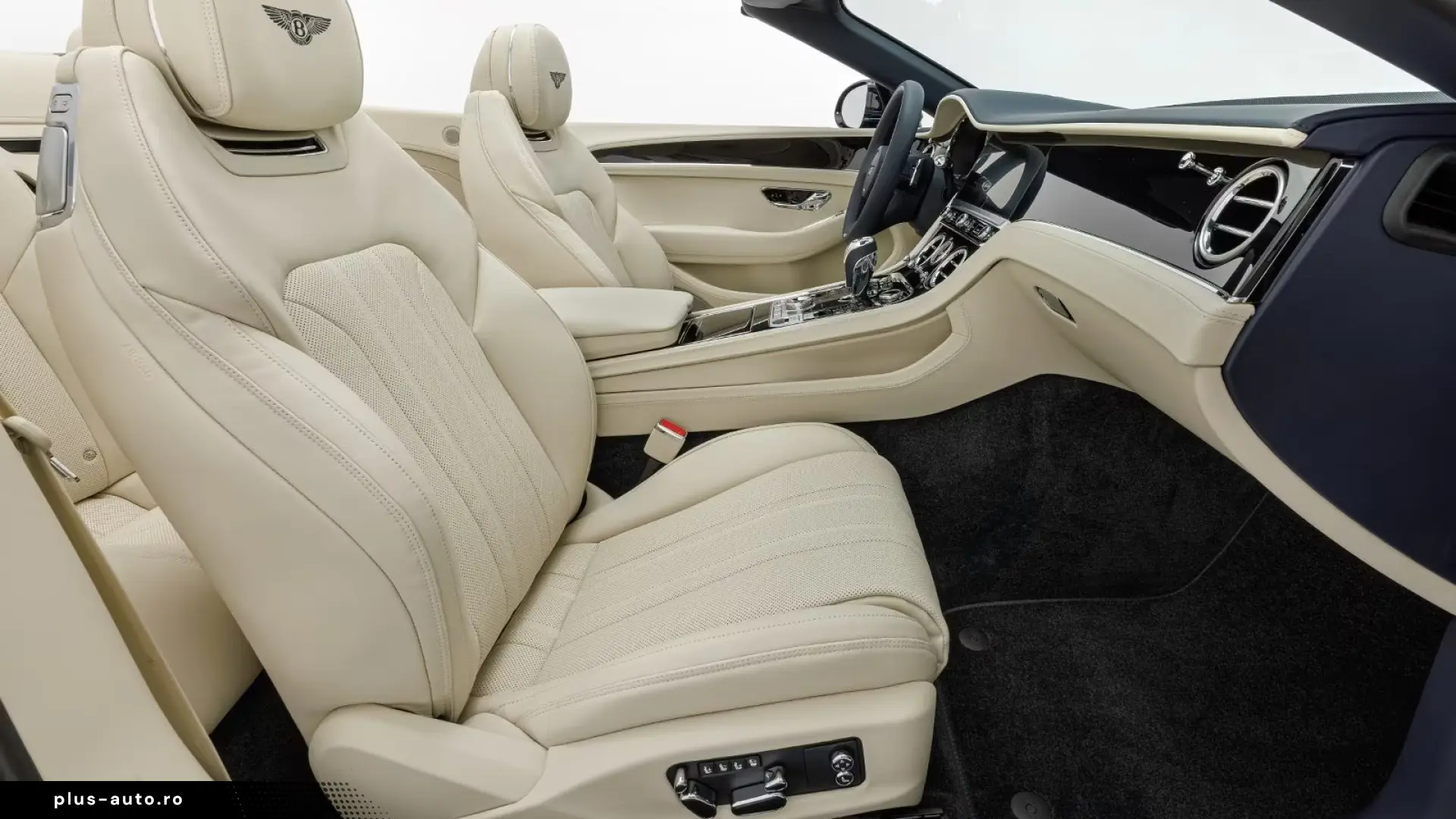 Bentley Continental GTC V8 Hybrid   Head-Up Display
