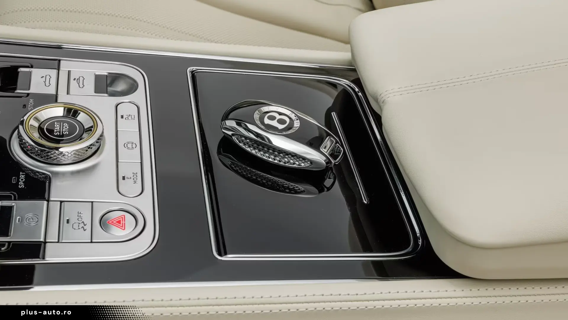 Bentley Continental GTC V8 Hybrid   Head-Up Display
